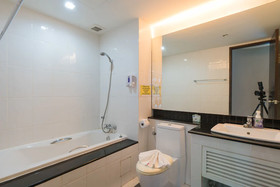 The Kris Condo Pool Access