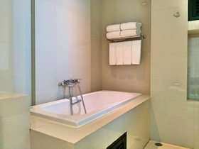 The Lantern Resorts Patong