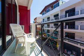 The Little Moon Residence