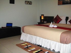 The Nice Patong Hotel