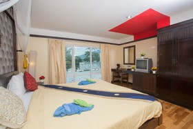 The Ocean Patong Hotel