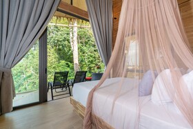 Three Monkeys Villas
