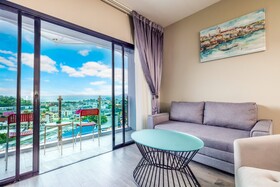 Triple L Hotel Patong Beach