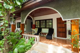 Tropica Bungalows