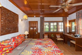 Tropica Bungalows