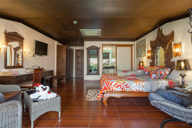 Tropica Bungalows
