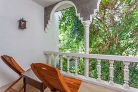 Tropica Bungalows