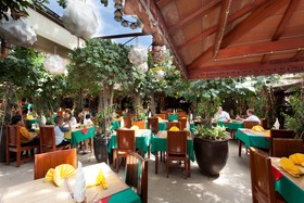 Tropica Bungalows