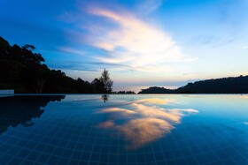 Amala Grand Bleu Resort
