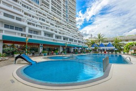 Andaman Beach Suites Hotel by Alexanders