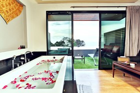 Ayara Kamala Resort & Spa