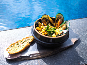 Ayara Kamala Resort & Spa