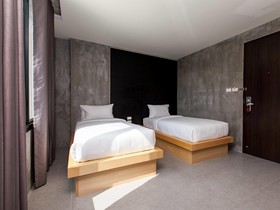 B2 Phuket Boutique & Budget Hotel