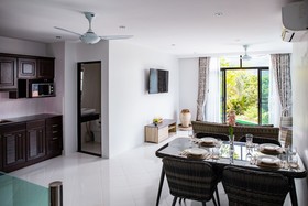 Baan Chom View Kamala