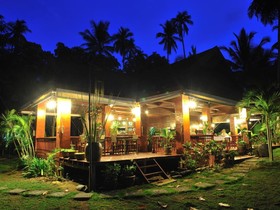 Baan Mai Cottages & Restaurant
