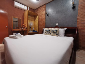 Baan Mee Phuket