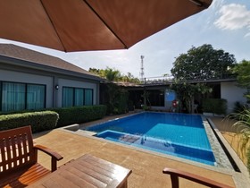 Baan Mee Phuket