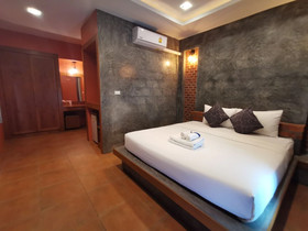 Baan Mee Phuket