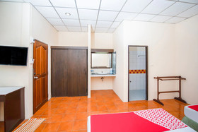 Baan Nat by OYO Rooms