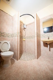 Baan Nat by OYO Rooms