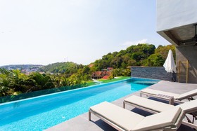 Baan Saint Tropez
