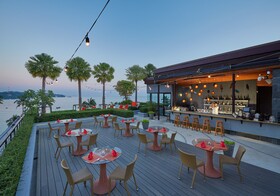 Bandara Phuket Beach Resort
