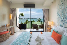 Bandara Phuket Beach Resort