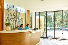 Bandara Phuket Beach Resort