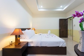 Bangtao Kanita House