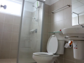 Beehive Phuket Old Town - Hostel