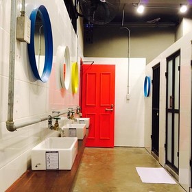 Bloo Hostel