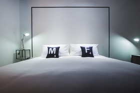 Blu Monkey Hub and Hotel