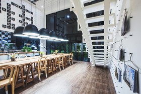 Blu Monkey Hub and Hotel