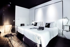 Blu Monkey Hub and Hotel