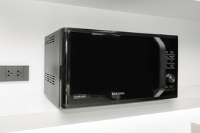 Blu Monkey Hub & Hotel