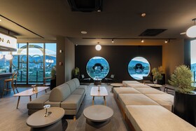 Blu Monkey Hub & Hotel