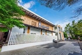 Book A Bed Poshtel Hostel