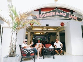 Boomerang Inn