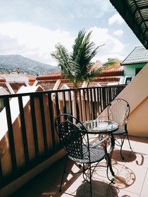 Boomerang Inn