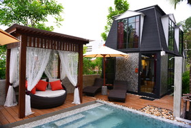 Bukit Pool Villas