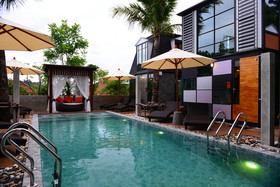 Bukit Pool Villas