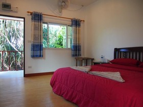 Bungalow Raya Resort