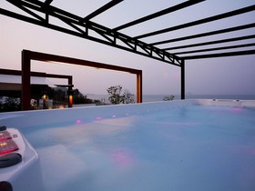 BYG Grand Sea View @ Siray Beach