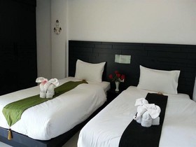 Cat Story Hotel