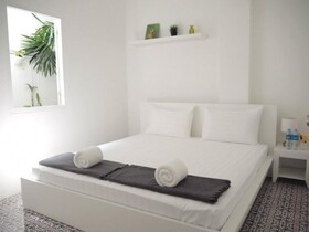 Chino Town Gallery Alley