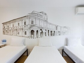 Chino Town Gallery Alley