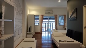 Chino Town Gallery Alley