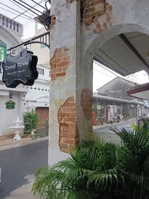 Chino Town Gallery Alley