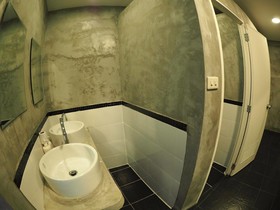 Chino Town Gallery Hostel