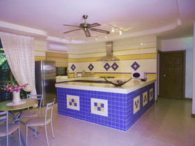 Coconut Paradise Holiday Villas